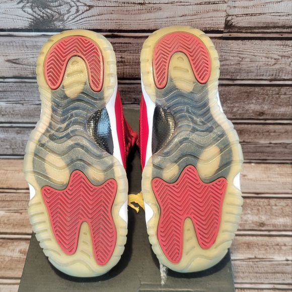 Jordan 11 Retro Win Like 96 - Picture 8 of 9